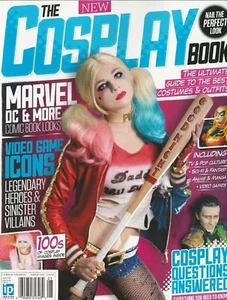 The New Cosplay Book Marvel & DC Video Game Icons Comic Book Looks NM - Imagen 1 de 1