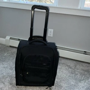 LL Bean 15” Black Nylon Carry On Rolling Wheeled Suitcase Travel Bag - Picture 1 of 24