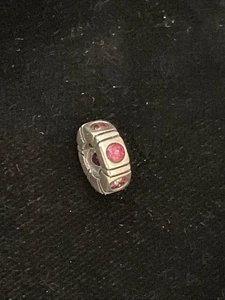 Authentic Pandora Moments Dark Pink Magenta Trinity Spacer/Charm/Bead Silver 925 - Picture 1 of 5