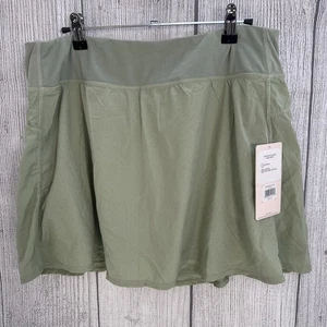 Danskin Skort Womens LARGE Sage Green Perforated Under Shorts Tennis Golf Gym - Picture 1 of 10