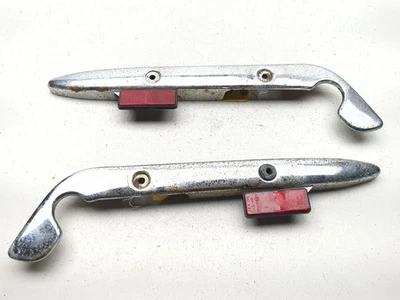 99-10 Suzuki GZ250 Rear Fender Support Struts Set Pair W/ Reflectors Foto 1 de 4