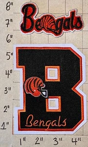2 VINTAGE CINCINNATI BENGALS NFL FUSSBALL BUCHSTABE AUFNÄHER SET - Bild 1 von 1