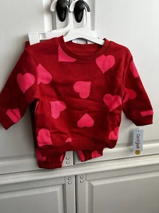 Cat & Jack Rosso con Cuori Rosa San Valentino Jogger Set 18m - Foto 1 di 2