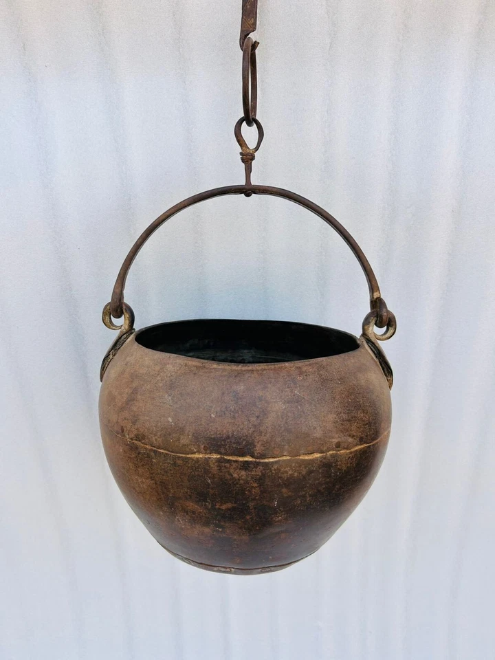 Panela de ferro antiga forjada à mão para plantador de jardim panela de água antiga pendurada Dolchi - Imagem 1 de 4