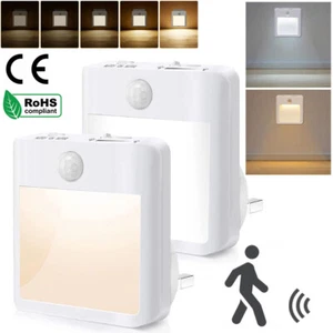 PIR Motion Sensor Night Lights Auto Dusk to Dawn Plug-In Stair Lamp Kids Bedroom - Picture 1 of 13