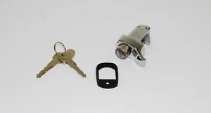 Engine Lid Lock With Seal & 2 Keys Fits Volkswagen Type2 Bus 1972-1979 - Picture 1 of 2