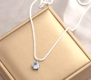 Sparkling Single zircon pendant necklace simple , light luxury - Picture 1 of 4