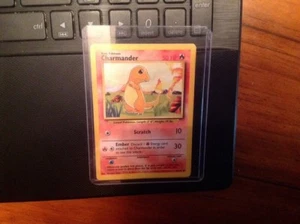 CHARMANDER BASIC SET 46/102 POKEMON CARD - Picture 1 of 3