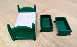 Vintage Sylvanian Families grünes Bett & Kinderbett Kinderbetten - Bild 1 von 11