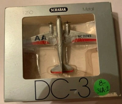 Avión de metal Schabak Douglas DC-3 Foto 1 de 3