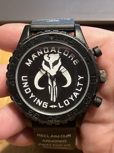 Disney Star Wars Warriors of Mandalore Mandalorian Uhr Accutime funktioniert - Bild 1 von 4