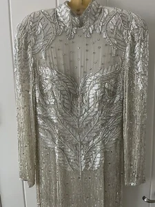 Oleg Cassini.Vintage,silk, Hand Beaded , Ivory Evening Gown .Owned Size 4 - Picture 1 of 6