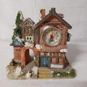 Resin House W/driveway, Trees, Snow Working Clock - Picture 1 of 8