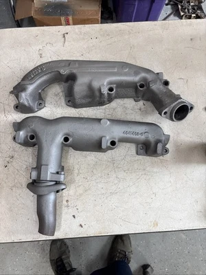 Par de colectores de camioneta Dodge Plymouth 383 400 440 años 70 4041468 3830800 limpio Foto 1 de 4