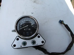 parting out 2001 Suzuki Marauder VZ800 instrument gauge cluster - Picture 1 of 4