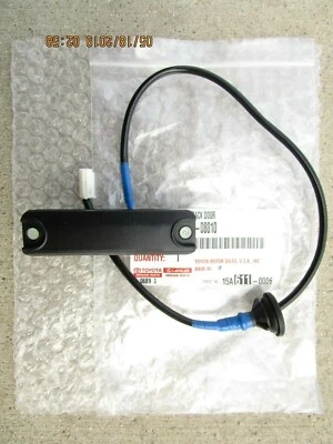 SE ADAPTA A: 04 - 10 TOYOTA SIENNA LE XLE LIMITADO TAPA MALETERO ABRIDOR INTERRUPTOR DE LIBERACIÓN NUEVO Foto 1 de 4