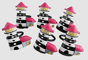 Juego de seis (6) soportes para anillos de servilleta faro de madera sin marca - Imagen 1 de 4