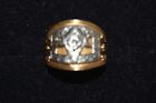 Vintage 10k  Yellow Gold  Ring with Masonic Emblem Size 7 1/2  Weighs 7.83g