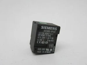 Siemens 3SE5000-0PA00 Contact Block Slow Action For Position Switch 2NO-1NC USED - Picture 1 of 3