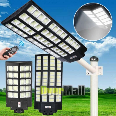99000000LM 11000W LED Energía Solar LED Luz de Calle Radar PIR + Control Remoto + Poste Foto 1 de 4