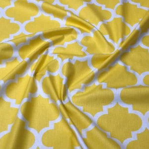 QUATREFOIL YELLOW 100% COTTON FABRIC per metre - Foto 1 di 2