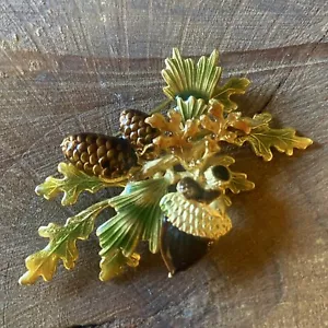 Vintage Oak Leaves Acorns Pinecones Amber Enamel Gold Brooch Pin Autumn Fall - Picture 1 of 9