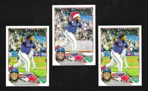 VLADIMIR GUERRERO JR  2023 TOPPS HOLIDAY EDITION #H92 X2 & SANTA HAT SP PARALLEL - Picture 1 of 2