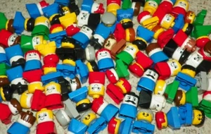 LEGO - Duplo 2x2 Figure Brick Early - Lot of 10 RANDON Duplo Brick Figures - Picture 1 of 1