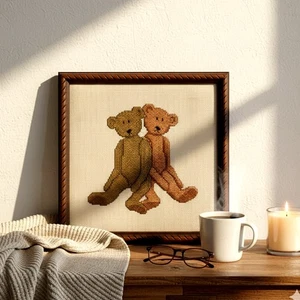 Vintage gerahmter Teddybär Kreuzstich - Handarbeit Nadelspitze Kunst, braun & hellbraun - Bild 1 von 9