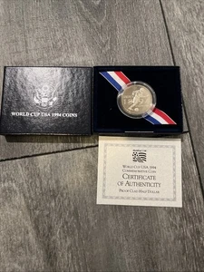 1994 World Cup Proof Commemorative Half Dollar - Picture 1 of 3