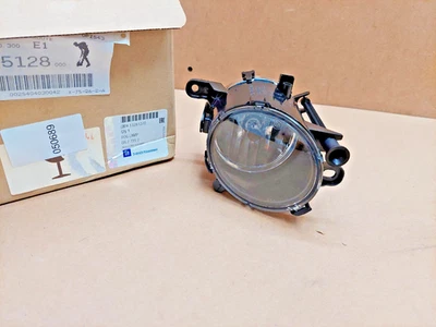 Vauxhall Astra J GTC Front Left Side Fog Light Lamp 13281270 2011-on Genuine OEM - Image 1 of 4