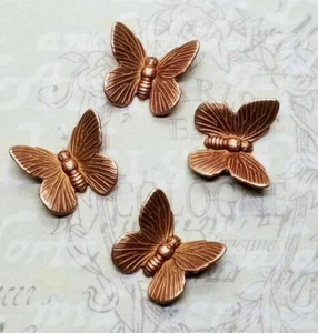 Small Brass Butterflies With Raised Wings No Hole x 4 - 6303GB. - Picture 1 of 3