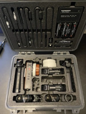 Kit avançado de sistema de controle de lente sem fio Tilta Nucleus M - Leia!!  - Imagem 1 de 4