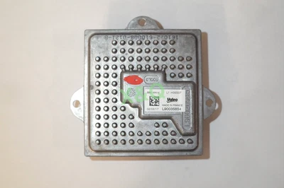 OEM 2014-2020 JEEP GRAND CHEROKEE LED BALLAST LED HEADLIGHT MODULE L90035854 - Изображение 1 из 3