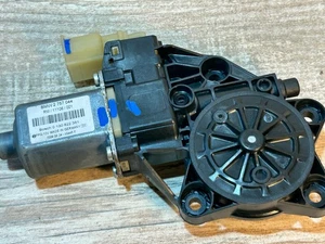 Motor regulador ventana lateral conductor MINI CLUBMAN 2007-2015 BMW 2753722 A2A 2 pines - Imagen 1 de 2