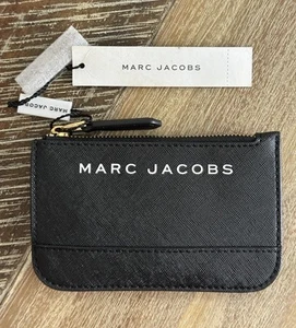 🆕 Marc Jacobs Black Saffiano Leather Zip Card Case – Logo Print – $90 Retail - Picture 1 of 5