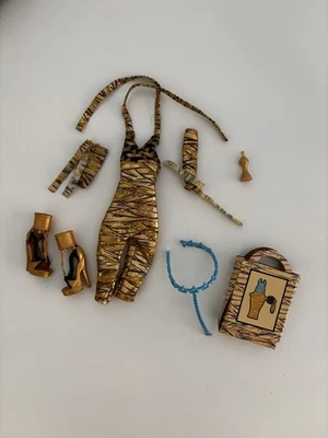 MONSTER HIGH CLEO DE NILE FASHION PACK MAUL BODY SUIT GOLDEN - Image 1 of 4