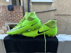 mens nike football boots size 9.5