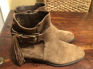 Tod's Suede/Leather Pull On Round Toe Casual Brown Boots Women's Size 35 (US 5) - Picture 1 of 10