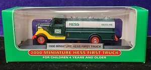 Pestro cisterna Hess 2000 coleccionable miniatura juguete nuevo Hess primer camión nuevo en caja automotriz - Imagen 1 de 12