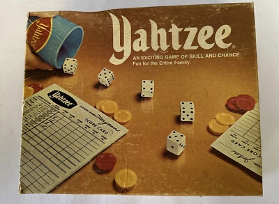 Yahtzee ES Lowe Milton Bradley 1978 EO950 Complete Game Vintage Fun! - Image 1 of 4