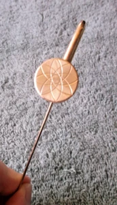Vintage K Made In Taiwan Goldtone Metal Bookmark - Picture 1 of 3