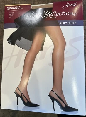 Pantimedias de Colección Hanes Silk Reflections Sedosas Transparentes Talla CD Control Top Natural Foto 1 de 3