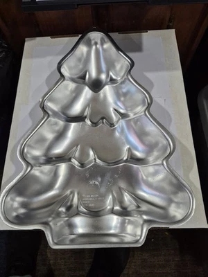 "Árbol de Navidad de aluminio Wilton #2105-9410 1986 vintage para pasteles 14,25"" Corea" Foto 1 de 2