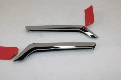 2017-2022 Infiniti Q60 Fender Molding Set OEM NH16 - Image 1 of 4