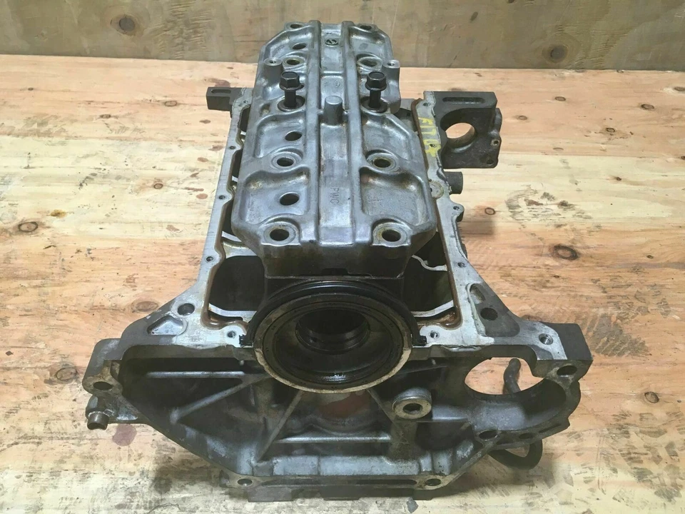 Honda Fit 2007 hatchback 1,5 L 4 cilindros combustible gasolina motor bloque fctry Foto 1 de 4