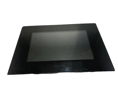 SONY DPF- D82 8" LCD DIGITAL PHOTO FRAME WVGA 15:9 DIAGONAL BLACK - Image 1 of 3