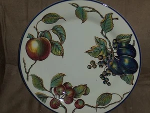 Pier 1 Macintosh 10 1/4" Dinner Plate Earthenware Made in England EC - Picture 1 of 2