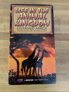 New Sealed "Life In The Animal Kingdom" VHS 2 Tape Set Narrated By John Hurt - Imagen 1 de 7