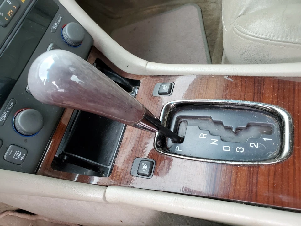 1999 2000 2001 2002 2003 2004 CADILLAC SEVILLE FLOOR SHIFTER - Image 1 of 1